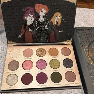 Hocus Pocus palette